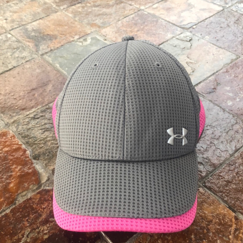 Under Armour Women’s adjustable cap